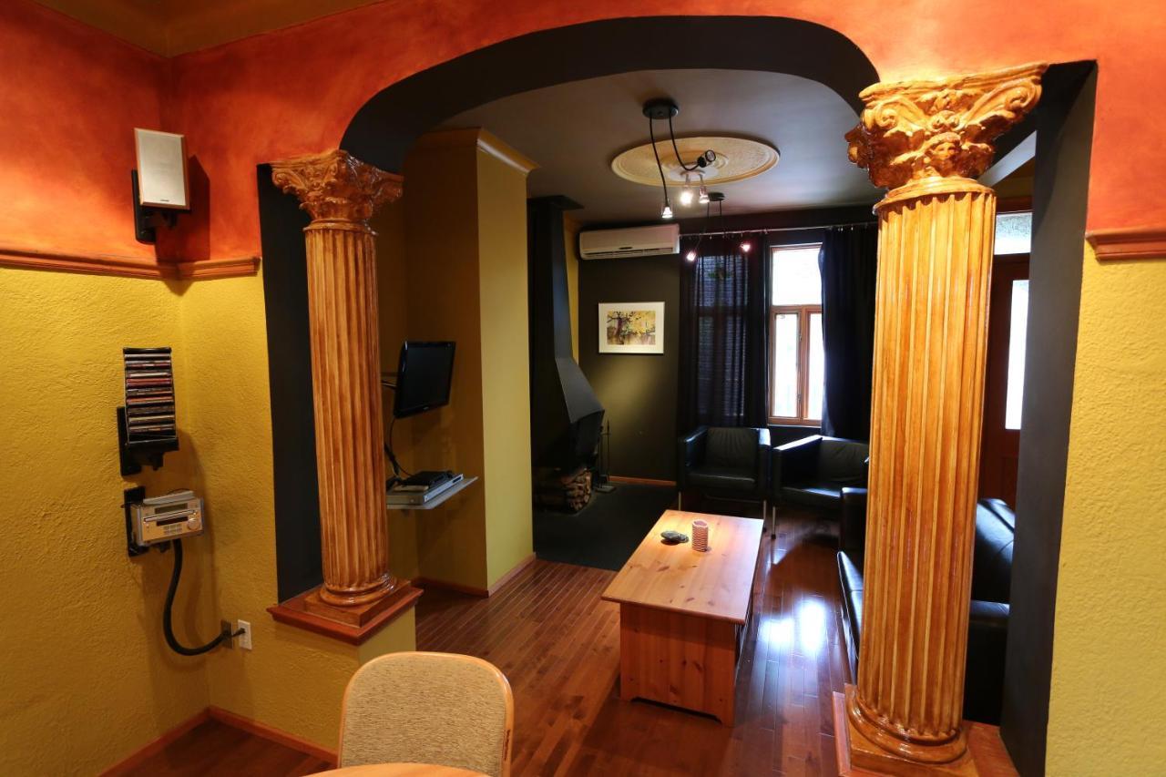 A La Carte Bed & Breakfast Μόντρεαλ Εξωτερικό φωτογραφία